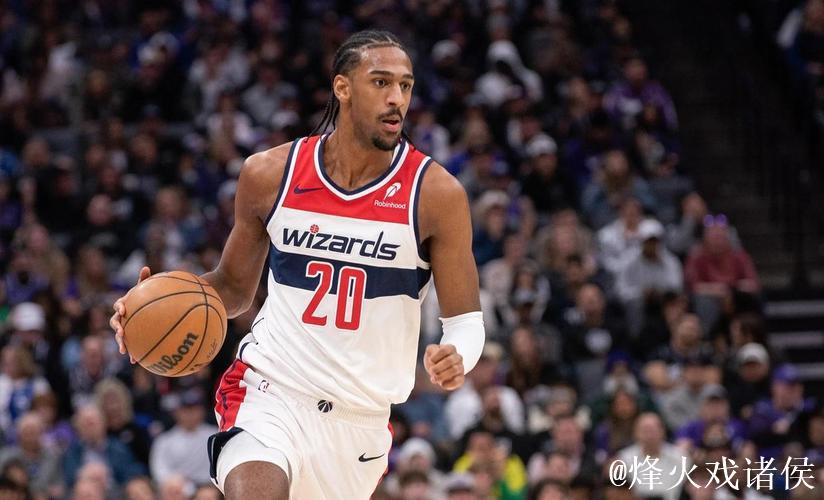 本赛季场均得分15+的二年级新秀：仅有卡斯尔和萨尔