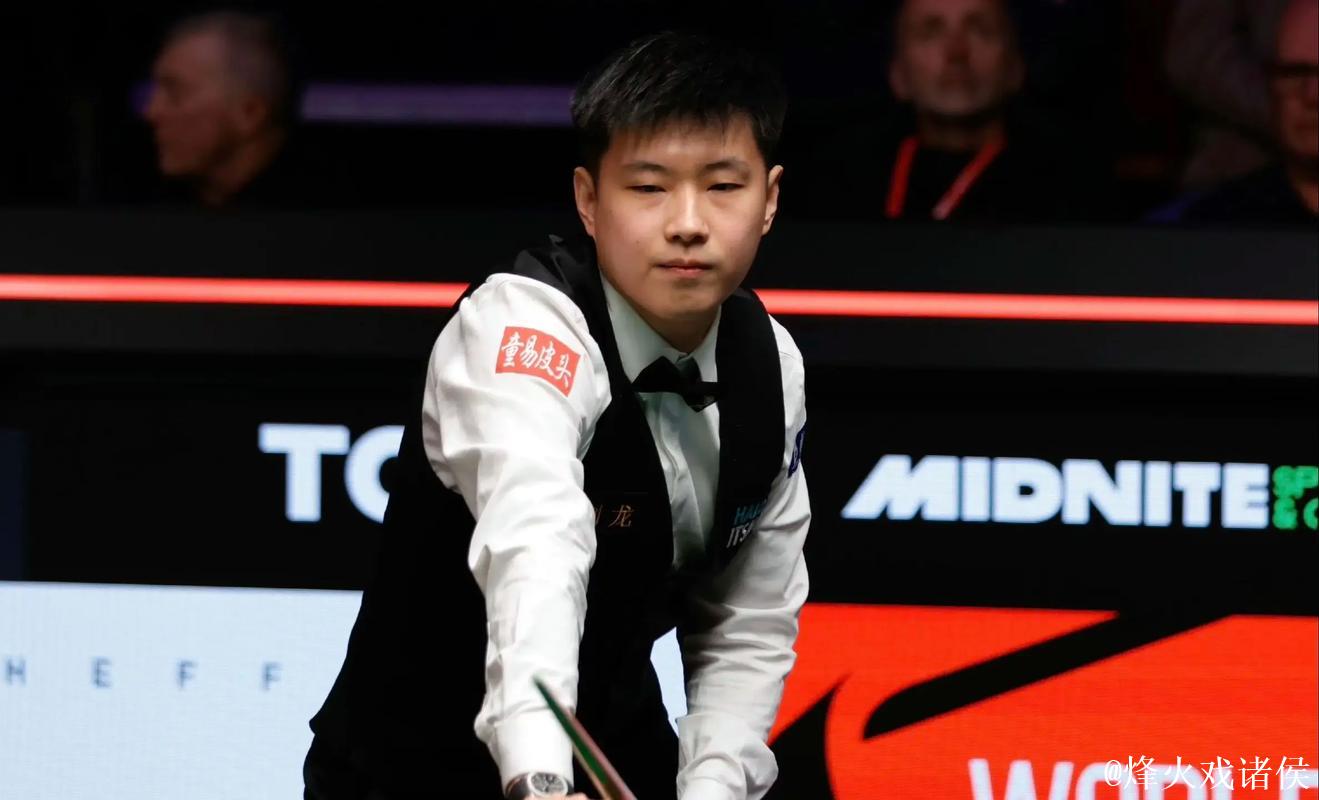 赵心童5-2击败王信伯 成功晋级斯诺克西安大奖赛正赛 赵心童5-2击败王信伯 成功晋级斯诺克西安大奖赛正赛