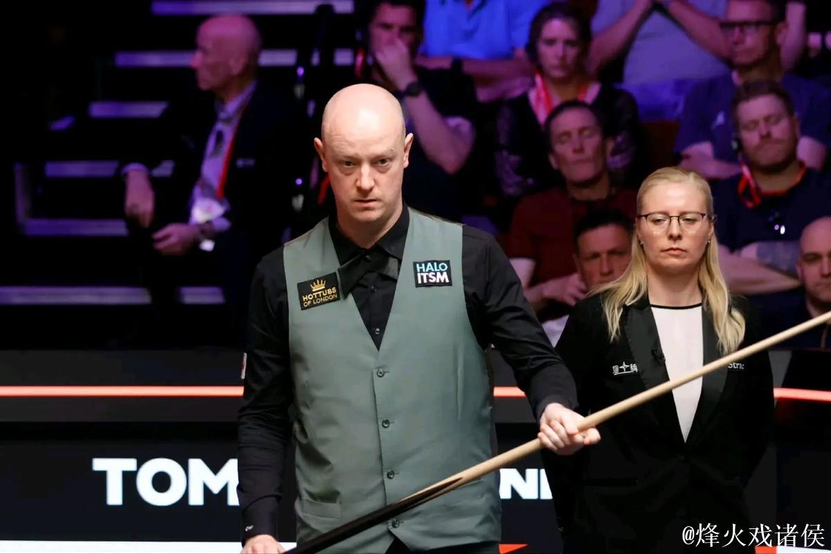 赵心童6-5险胜威尔逊 首度晋级斯诺克冠中冠四强